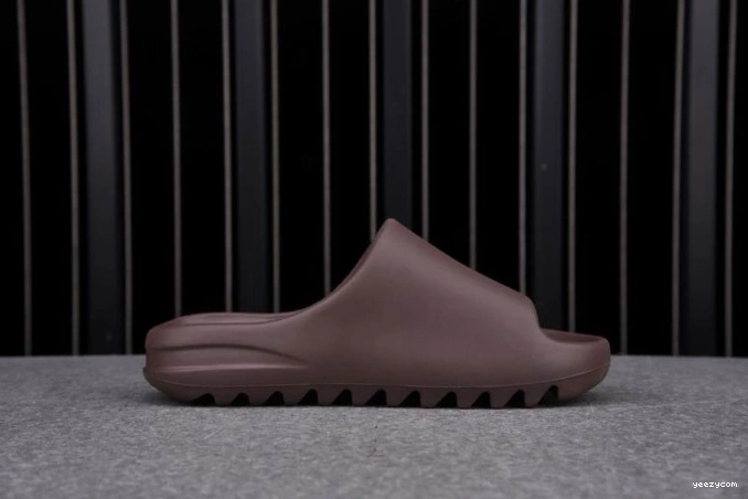 G55495 Adidas Yeezy Soot Slide 1029